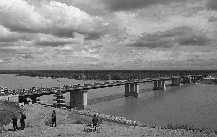 Мост через обь в барнауле